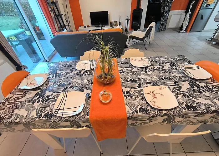 La Parenthèse Colorée Casa vacanze Chateaumur