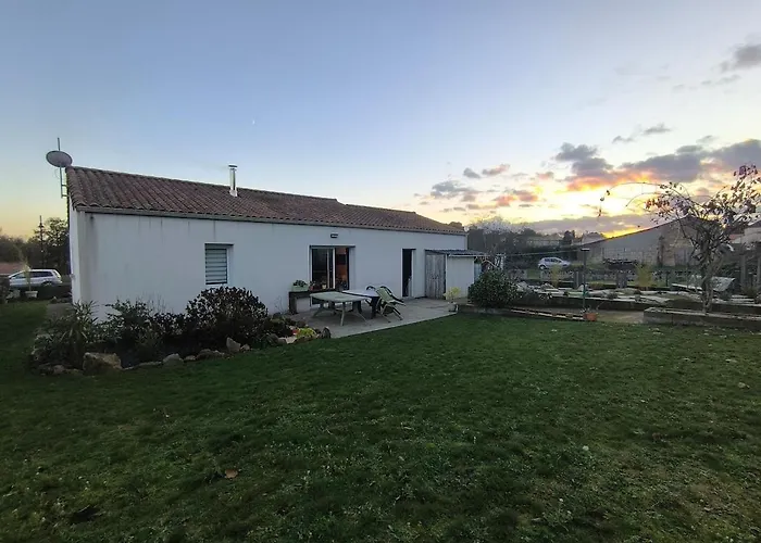 La Parenthese Coloree Chateaumur